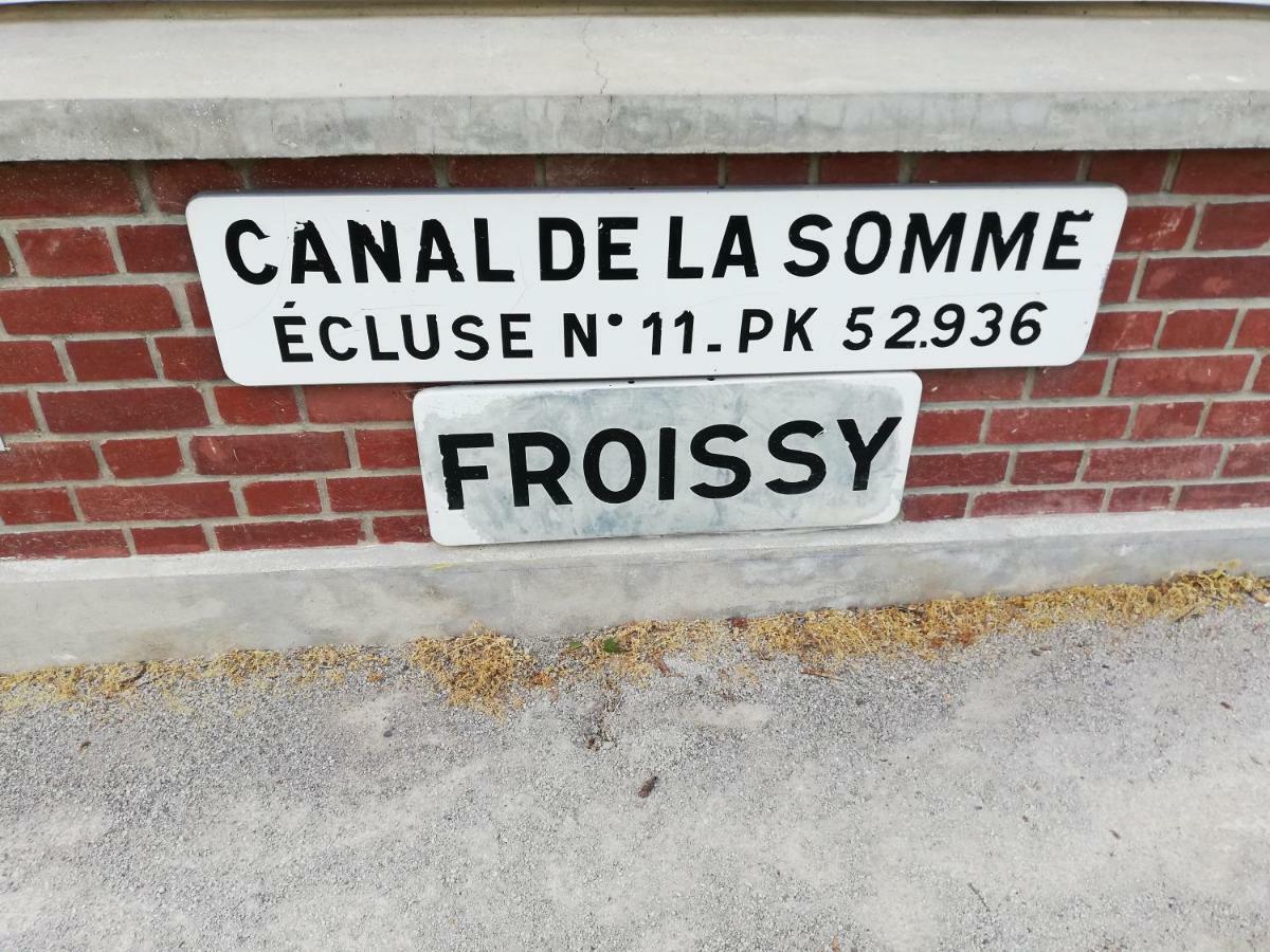 Villa La Maison De La Vallee Froissy  Exterior foto